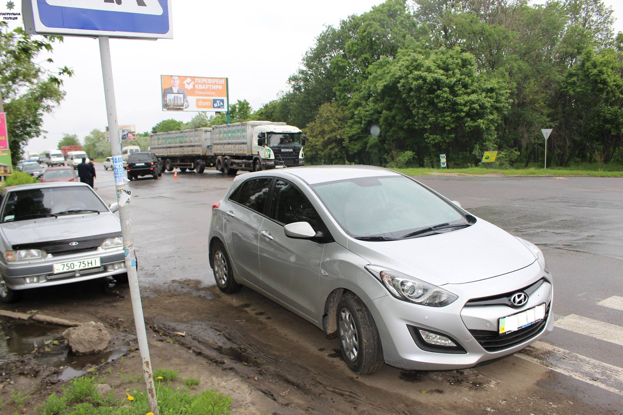 У Миколаєві через хамство водія Hyundai джип влетів в Opel  - фото 3