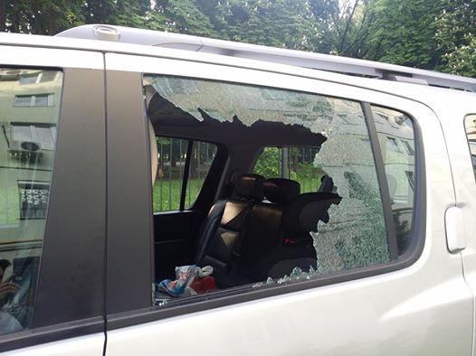 У Харкові невідомі пошкодили авто адвоката постраждалих від проросійських терористів - фото 1