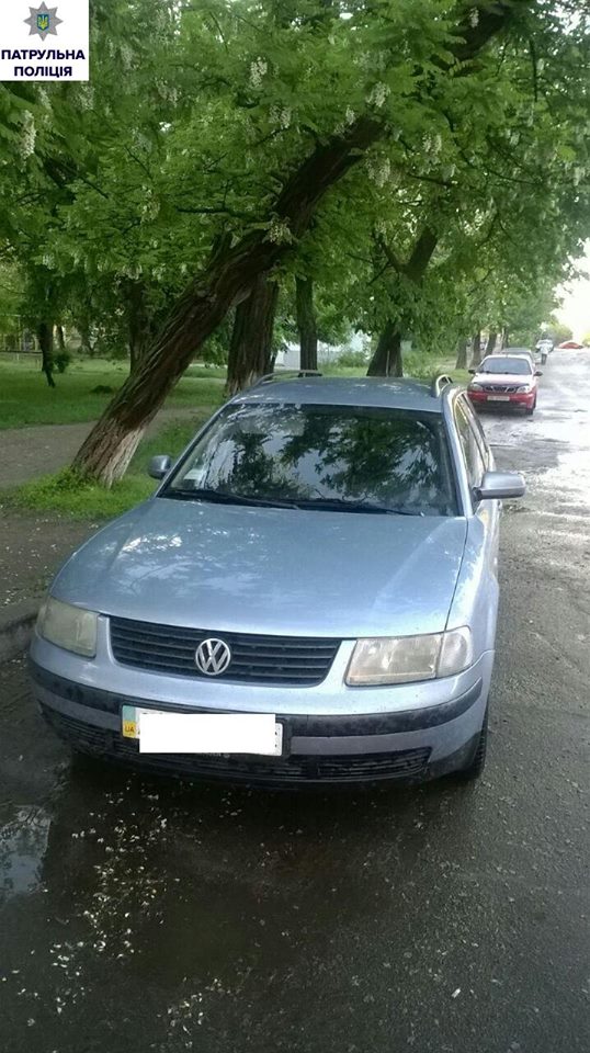 Миколаївські копи впіймали "ювілейне" авто з підробними документами