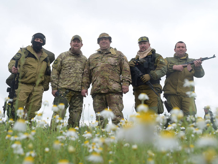 Ворог в шкурі патріотів, або розрізнена структура: Що таке організація "Ніхто крім нас" - фото 1