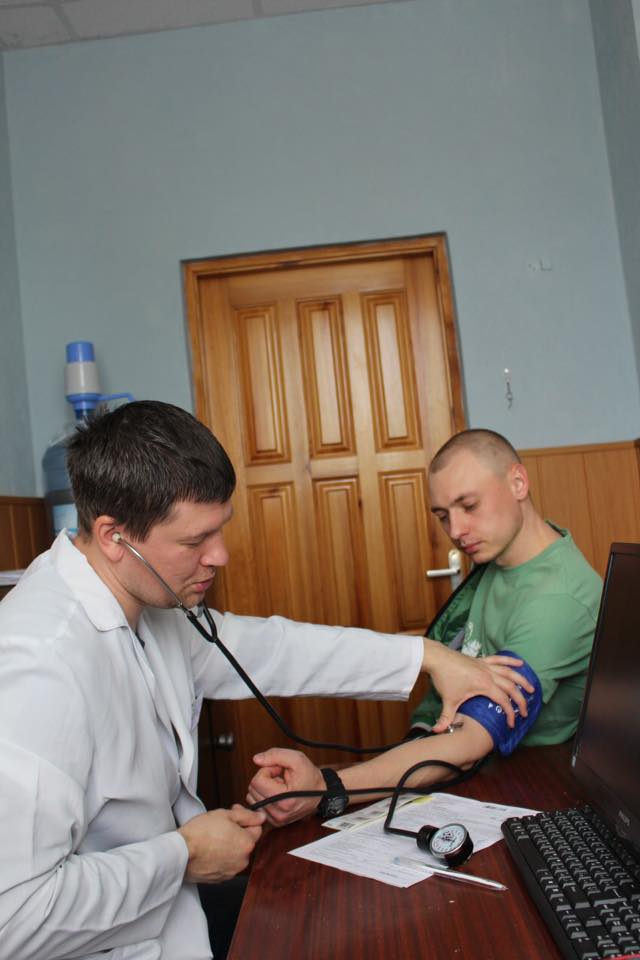 Харківські копи поділилися кров’ю з дітьми  - фото 4
