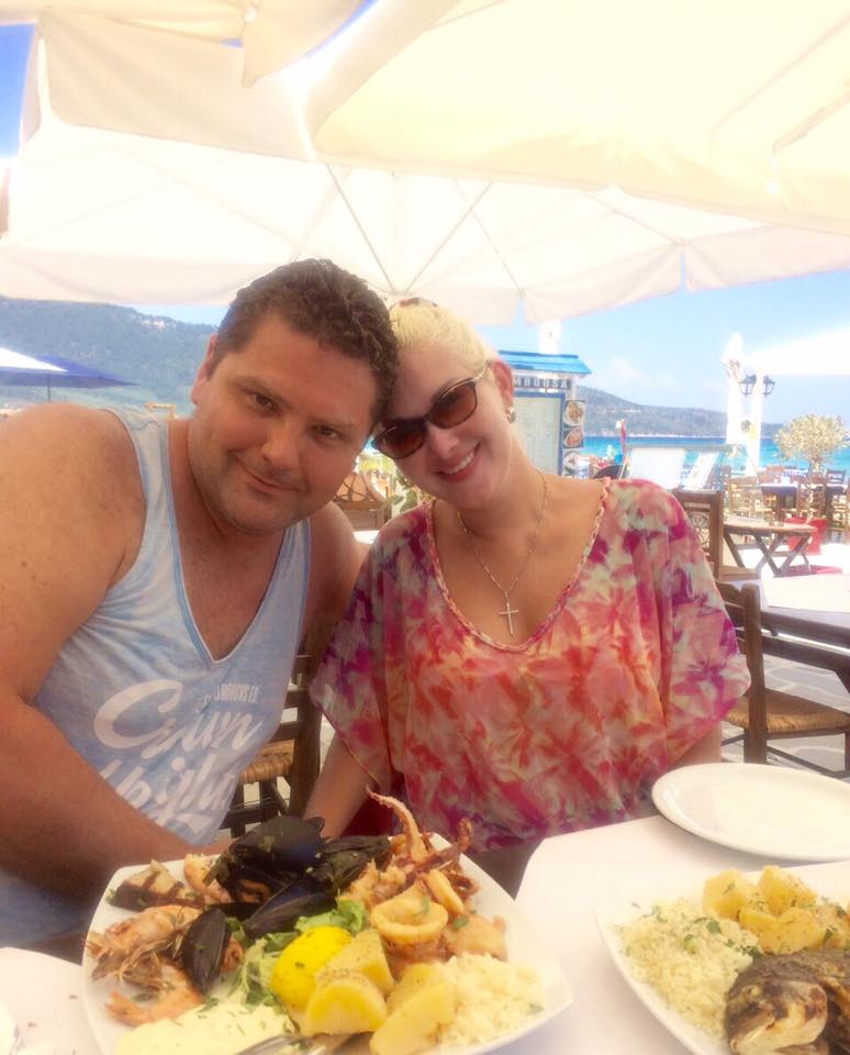 Зіркова відпустка: Бужинська у Греції не зустріла росіян і заспівала гімн  - фото 4