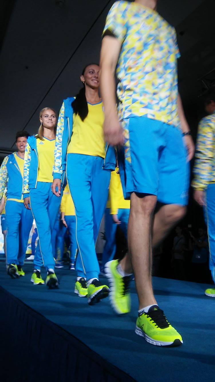 Збірна України презентувала форму на Олімпіаду - фото 3