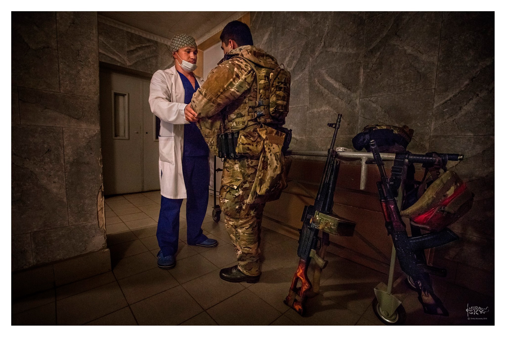 Перемир`я у Широкиному очима військового фотографа: біль та відвага в одному кадрі (ФОТО) - фото 4