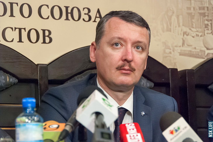 Підсумки тижня в "ДНР": Захарченко погрожує Одесі, а Гіркін пророкує Путіну долю Милошевича - фото 7