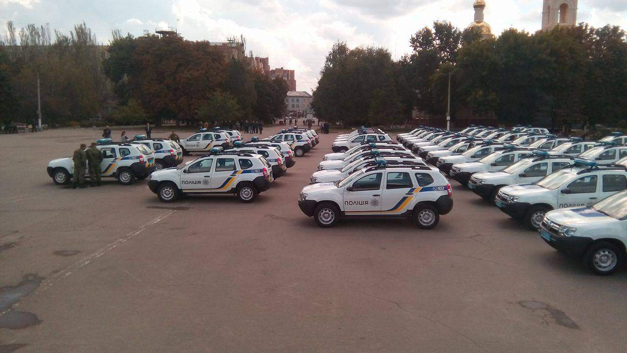 Луганщина отримала від Авакова нові поліцейські авто - фото 5