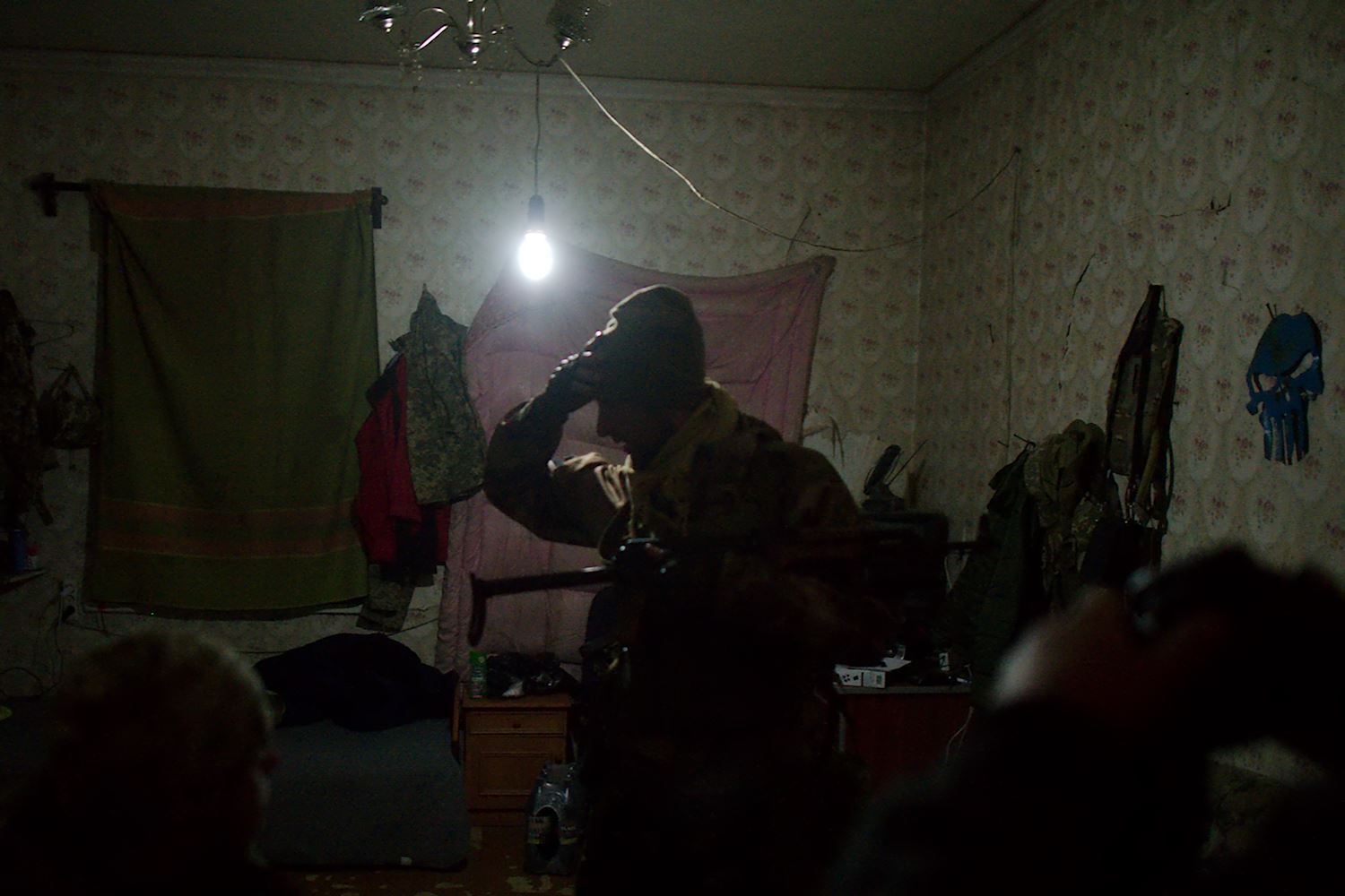 Нічне полювання: Як українські бійці на Донбасіі ловили диверсантів (ФОТО) - фото 2