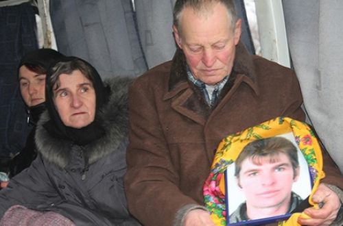 "ÐÐ° ÑÐ°ÑÑÑ Ð±ÑÐ»Ð¸ Ð± Ð²Ð´ÑÑÐ½Ñ": Ð²Ð´Ð¾Ð²Ð° Ð±ÑÐ¹ÑÑ, ÑÐ¾ Ð·Ð°Ð³Ð¸Ð½ÑÐ² Ð¿ÑÑÐ»Ñ Ð·Ð²ÑÑÑÑÐ¸Ñ ÐºÐ°ÑÑÐ²Ð°Ð½Ñ, Ð·Ð°Ð»Ð¸ÑÐ¸Ð²ÑÐ¸ 6 Ð´ÑÑÐµÐ¹, Ð¿Ð¾ÑÑÐµÐ±ÑÑ Ð´Ð¾Ð¿Ð¾Ð¼Ð¾Ð³Ð¸ - ÑÐ¾ÑÐ¾ 2