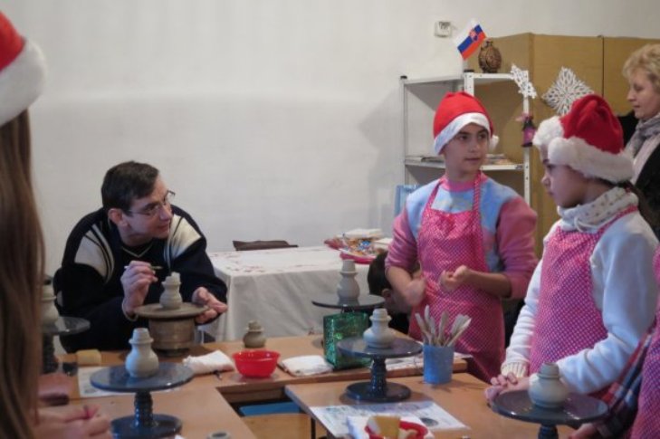 В Ужгороді відкрили центр арт-терапії для дітей - фото 2