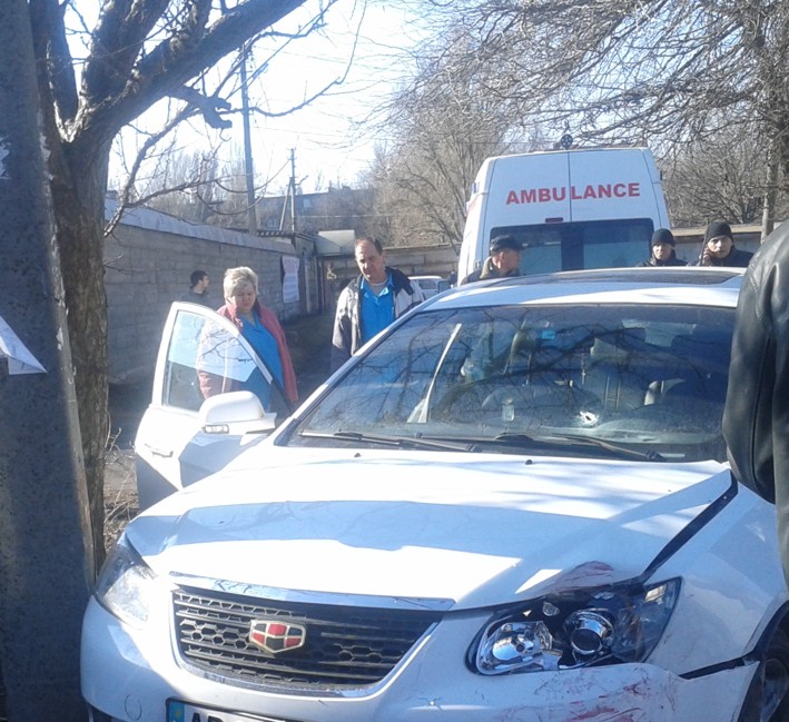 На Дніпропетровщині розстріляли автомобіль - фото 1