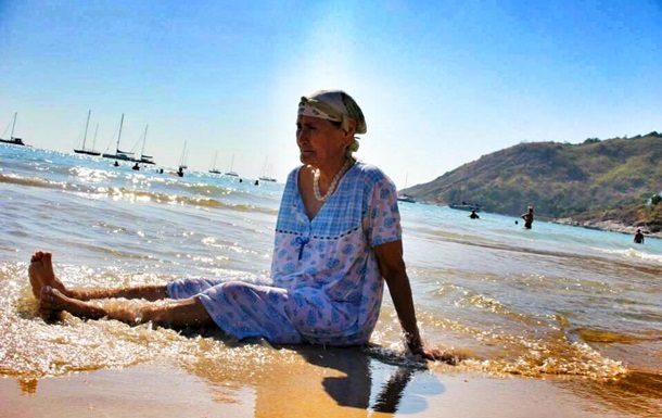 Як 80-річна казашка-мандрівниця підкорила "Фейсбук" (ФОТО) - фото 3