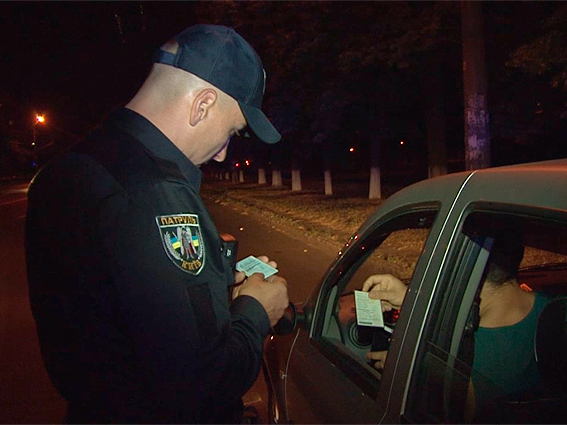 Як пройшов другий день чергування патрульної поліції Києва (ФОТО, ВІДЕО) - фото 2