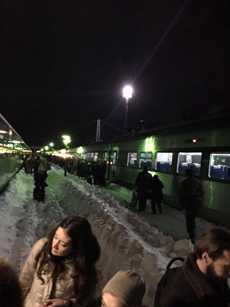 Швидкісний потяг Львів-Київ зламався посеред дороги - фото 2