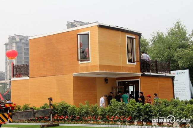 У Китаї за 10 днів побудували будинок, надрукований на 3D-принтері  - фото 5