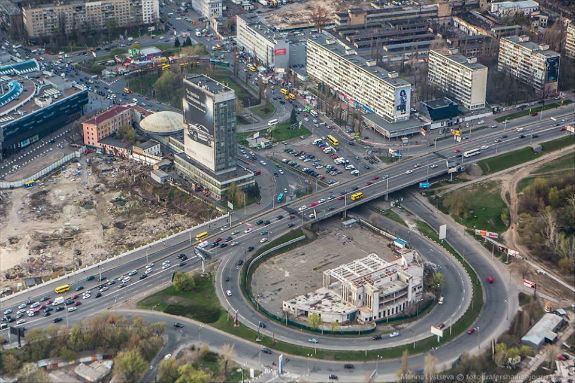 Як виглядала Либідська площа у Києві на початку 1970-х років  - фото 2
