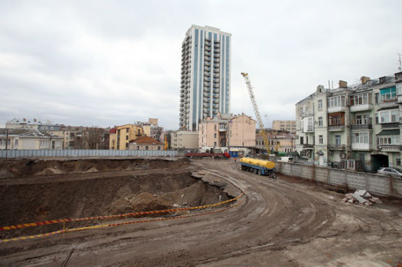 На місці зруйновного Сінного ринку з'явиться житловий комплекс з бомбосховищем - фото 2
