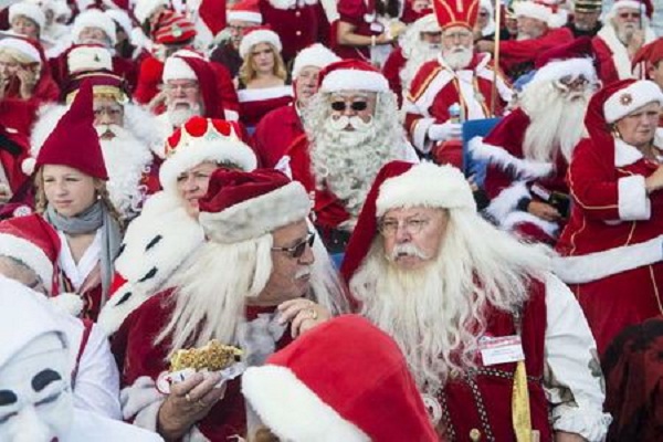 В Данії проходить Світовий конгрес Санта Клаусів (ФОТО) - фото 3