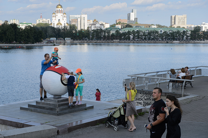 На Росії встановили пам'ятник грі Pokemon Go - фото 2