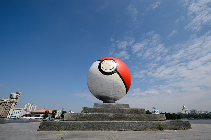 На Росії встановили пам'ятник грі Pokemon Go - фото 3