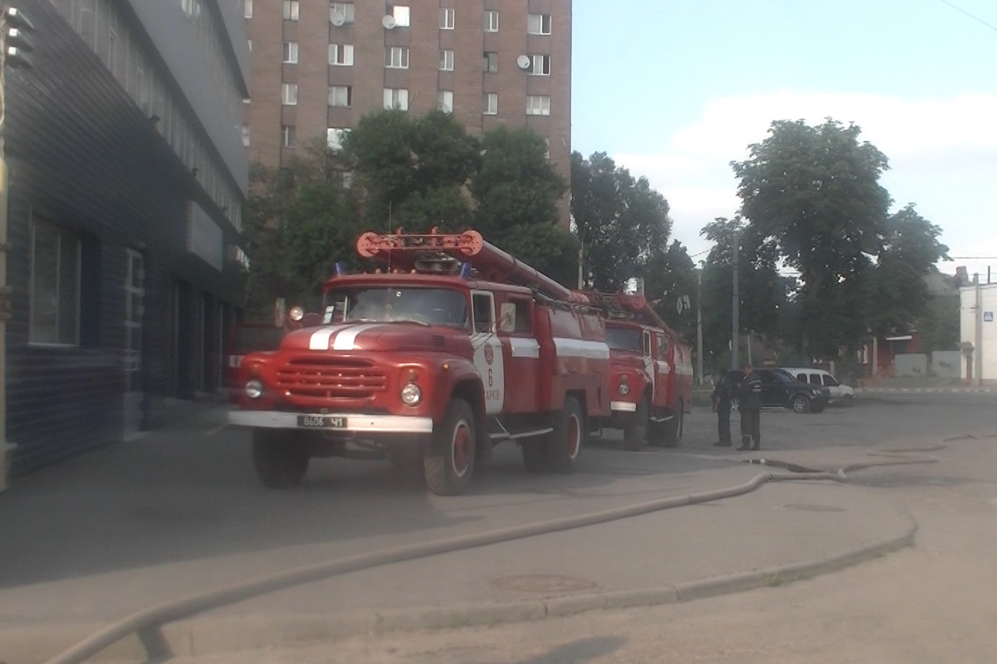У Харкові спалахнула текстильна фабрика (ВІДЕО, ФОТО)  - фото 1