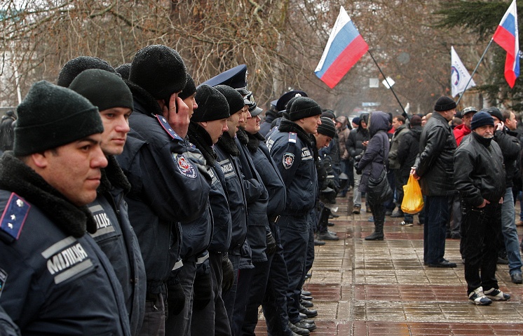 Хроники оккупации Крыма: 1 марта, за шаг от войны - фото 6