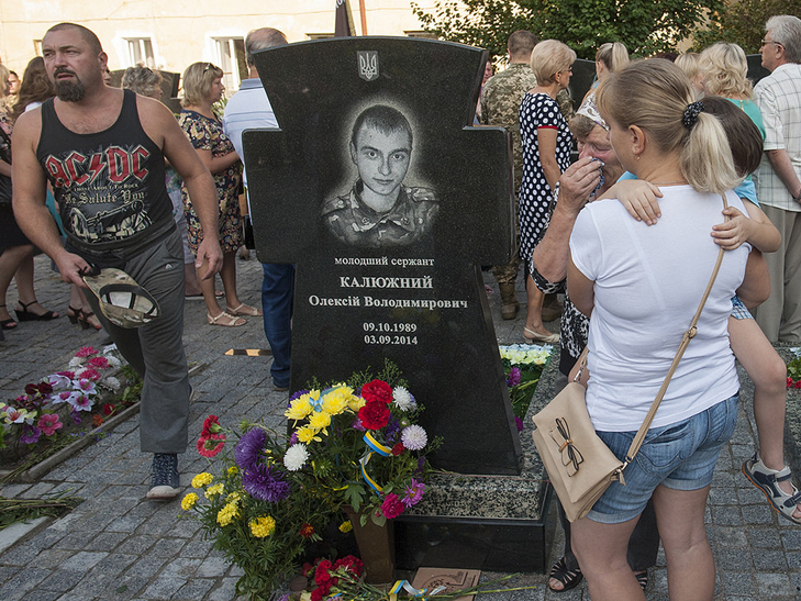 Сумчани вшанували пам’ять загиблих за незалежність України  - фото 4