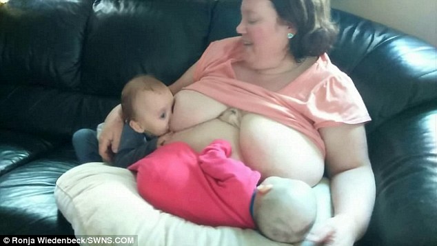 Як модель, яка потрапила до лікарні, знайшла 5 незнайомок для годування її сина грудьми (ФОТО 18+) - фото 4