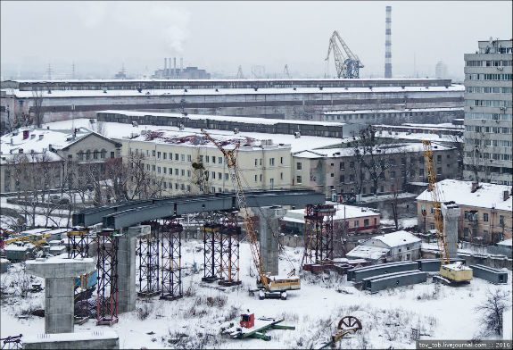 Краса і злидні Подільського мосту у Києві  - фото 3