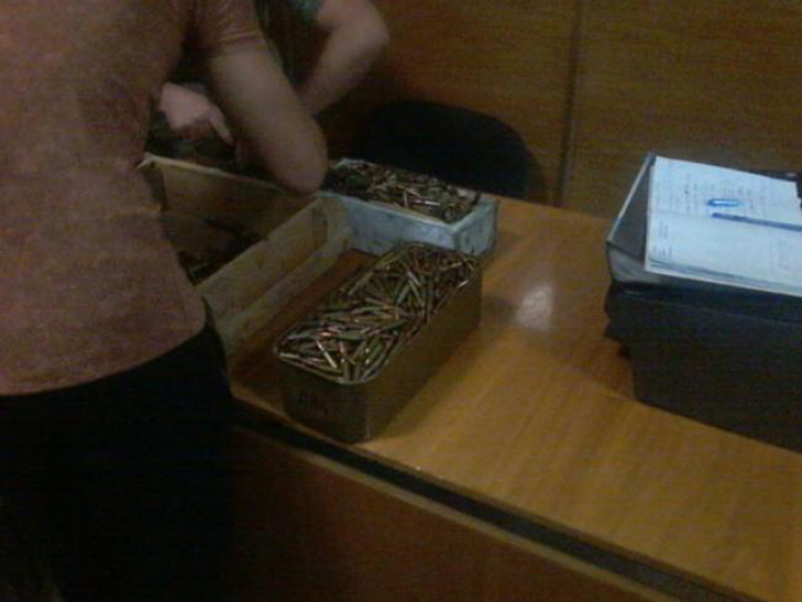 Одеський волонтер здав цілий арсенал боєприпасів правоохоронцям, - спікер АТО - фото 1