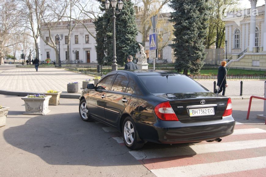 Одеські автохами працюють в мерії і прокуратурі (ФОТО) - фото 1