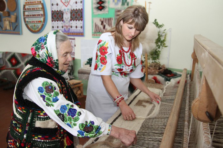 Яворов - центр народных промыслов 