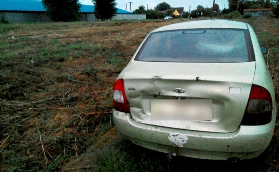 На Полтавщині водій наїхав на трьох пішоходів, покинув машину і втік - фото 3