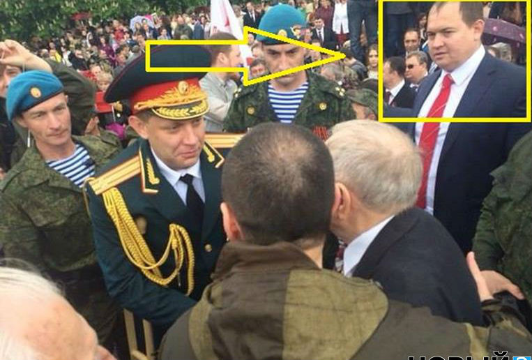 ЗМІ дізналися, як Кремль зливає Захарченка: Йому на заміну прийдуть шахраї з МММ (ФОТО) - фото 1