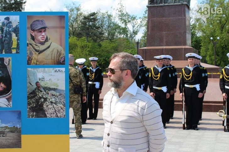 Сьогодні на Алеї Слави в Одесі вшанували загиблих "АТОшників" - фото 4