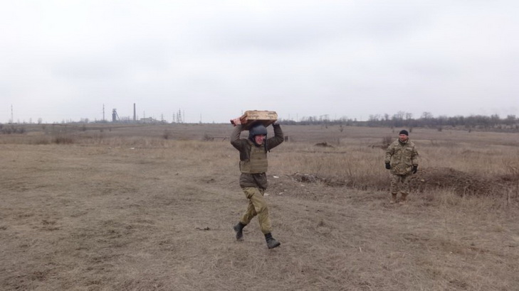 МО показало ранкову зарядку дніпропетровських десантників - фото 2
