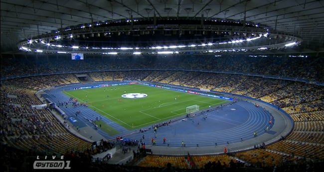Як виглядає "Олімпійський" перед початком матчу "Динамо" - "Наполі" - фото 1