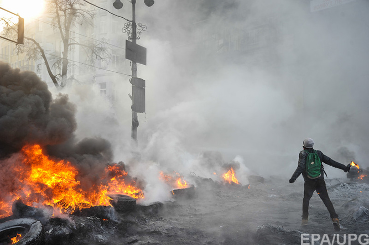 Хроніка Революції Гідності: Захоплення протестувальниками Українського дому - фото 1
