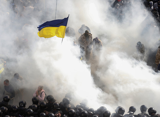 Чи вдасться без крові перетворити свято селян на День захисника України - фото 14