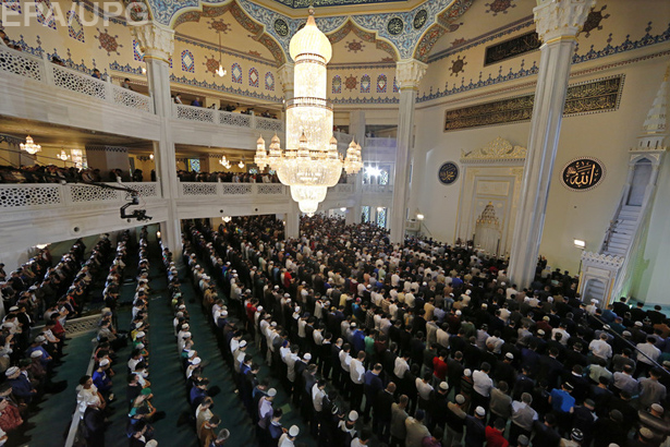 На Курбан-байрам до Москви з'їхалися тисячі мусульман  - фото 8