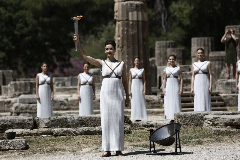 Як у Греції запалили вогонь Олімпіади-2016 - фото 2