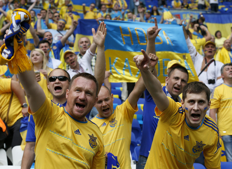 Як українці вболівають за збірну на Євро-2016 - фото 6