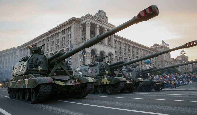 Чому військовий парад має стати останнім у Києві - фото 1