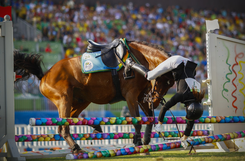 Як коні жбурляли вершників на Олімпіаді - фото 3