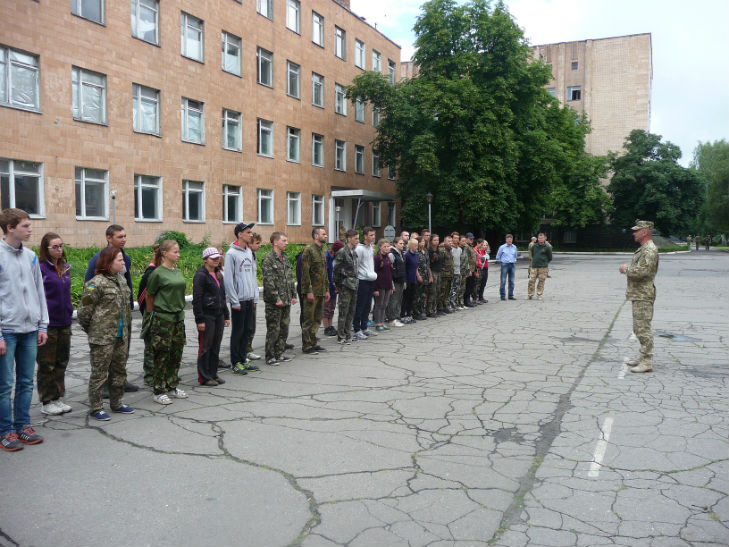 Полтавські воїни-зв'язківці навчають допризовну молодь - фото 1
