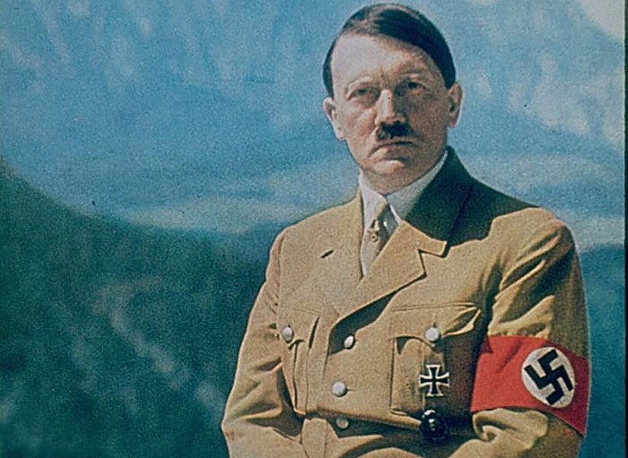 Австралійський школяр отримав приз за костюм Гітлера  - фото 1