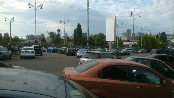 Чому залізничний вокзал у Києві не призначений для автомобілів  - фото 6