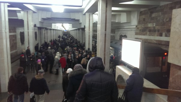 Аварія в Харкові: у підземці зупинилися потяги  - фото 2