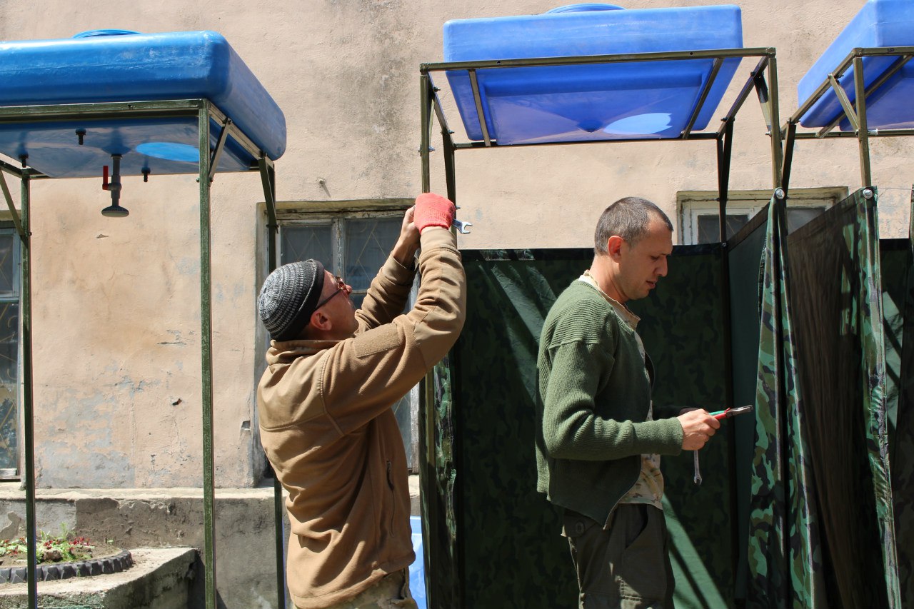 На Широколанівський полігон поїде 20 душових кабінок виробництва демобілізованих бійців