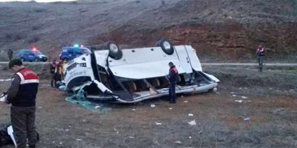 У Туреччині розбився автобус з командою гандболістів. Є загиблі - фото 1