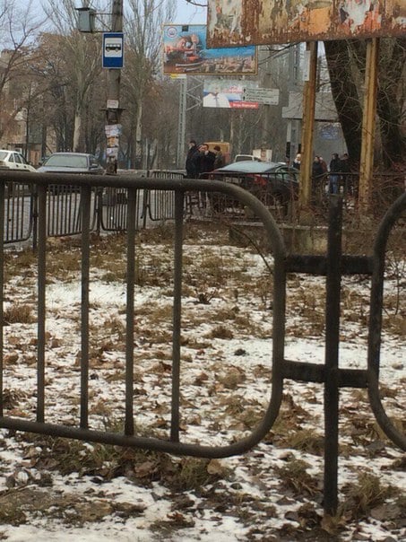 У Донецьку в результаті потрійної ДТП дівчині відірвало ногу - фото 2